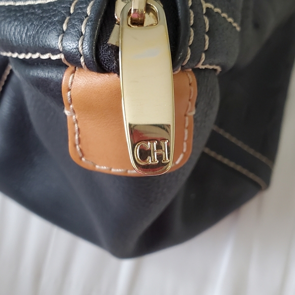 Andy, Carolina Herrera handbag - Picture 3 of 8